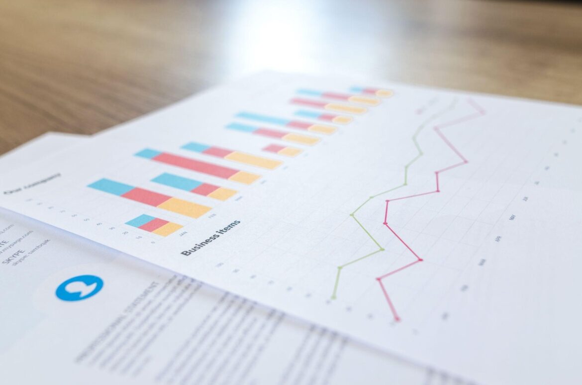 personalization-vs-mass-marketing-finding-the-right-balance-in