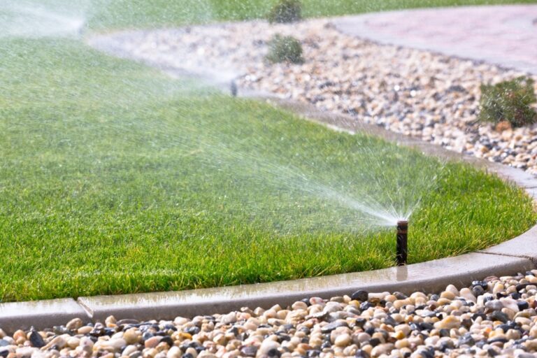 5 Factors to Consider Before Installing Lawn Sprinklers