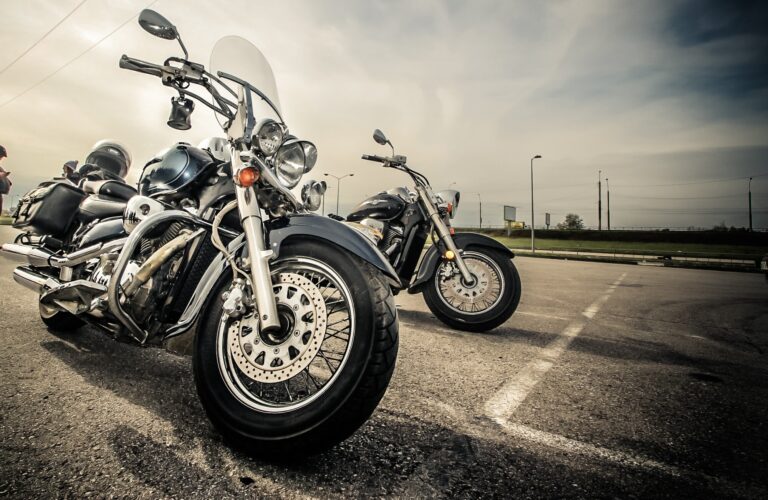 5 Tips for Choosing the Best Motorcycle Shipping Service