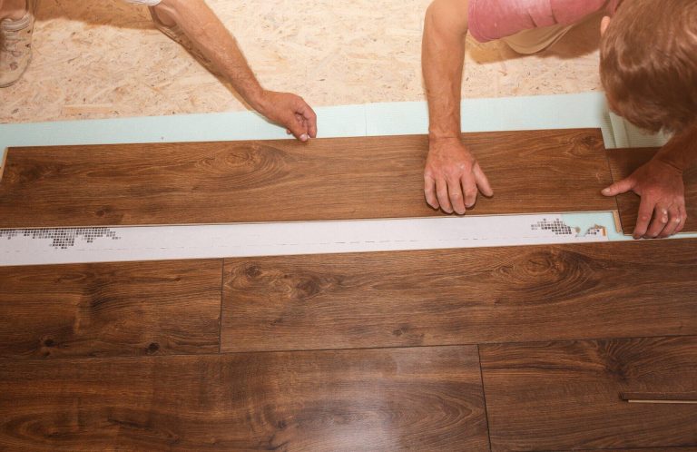 6 Benefits of Choosing Rustic Wood Flooring for Your Home