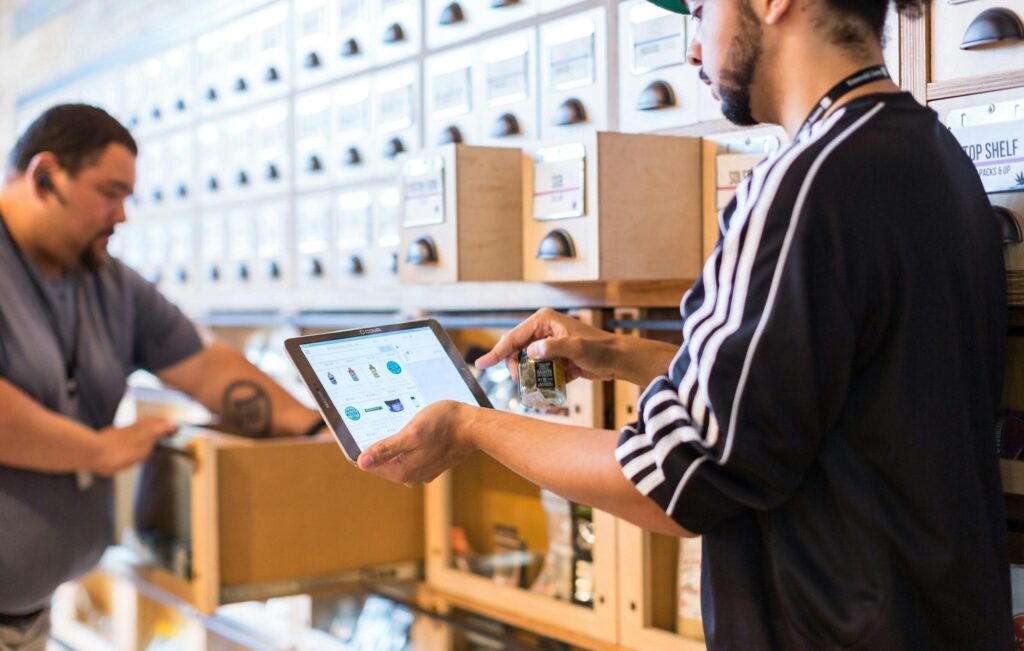 Inventory Management 101: Streamlining Operations for Small Businesses 1 Inventory Management 101