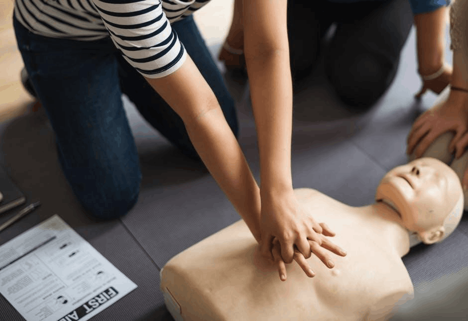 How to Perform CPR: A Detailed Step-by-Step Guide 1 How to Perform CPR